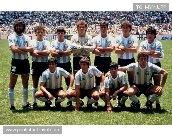 迭戈·马拉多纳传奇生涯回顾:足坛永恒的10号象征 迭戈·马拉多纳传奇生涯回顾:足坛永恒的10号象征