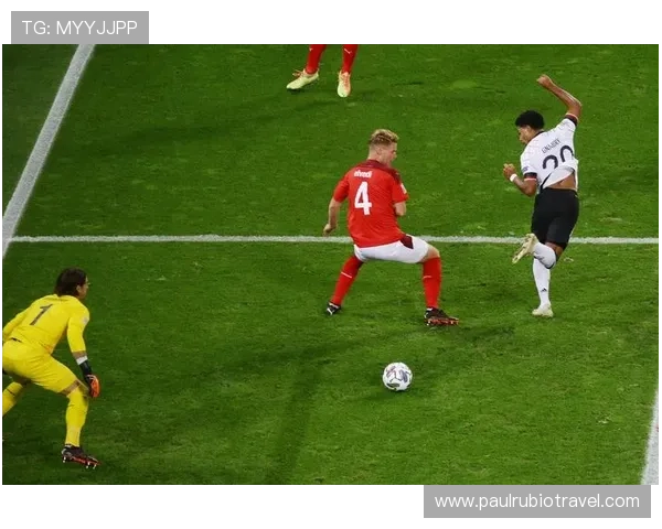 奥斯梅恩 vs 德罗巴:非洲锋霸的进化与传承,风格及能力如何对比? 奥斯梅恩 vs 德罗巴:非洲锋霸的进化与传承,风格及能力如何对比?